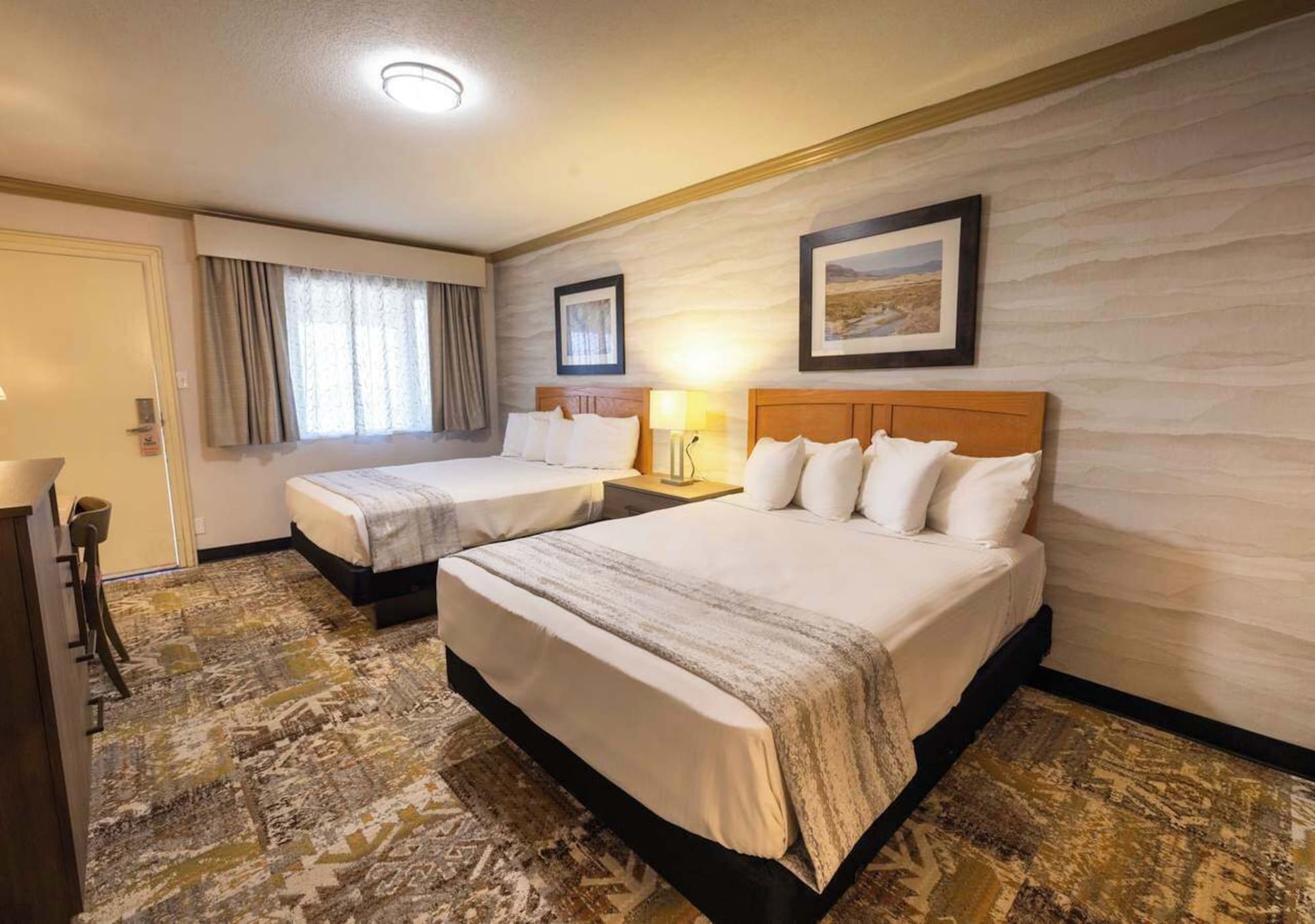 Stovepipe Wells – Death Valley, CA